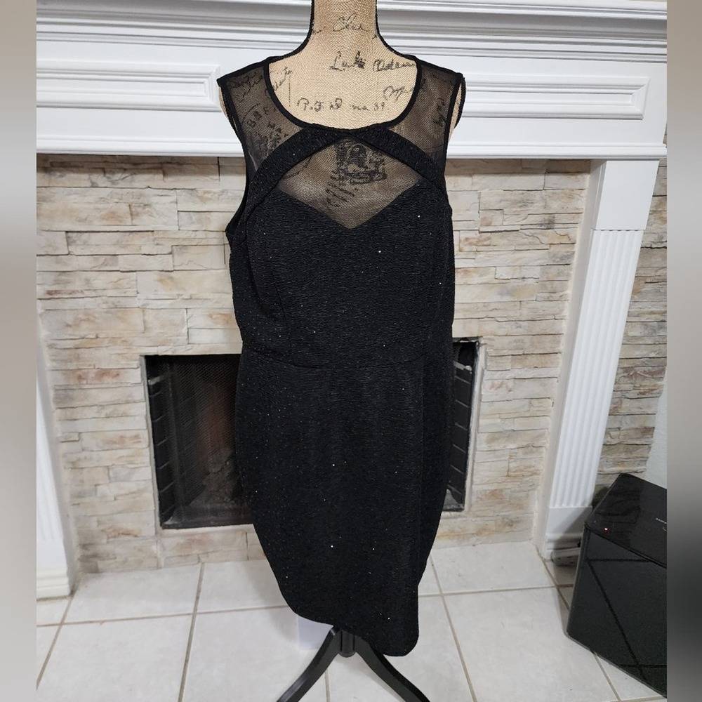 City Triangles black mesh metallic black stretch bodycon party dress LBD size 20